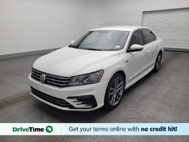2017 Volkswagen Passat in Pensacola, FL 32505