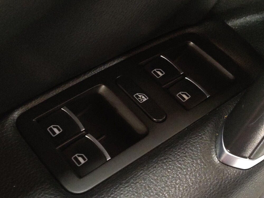 2017 Volkswagen Passat in Pensacola, FL 32505 - 18104539 27