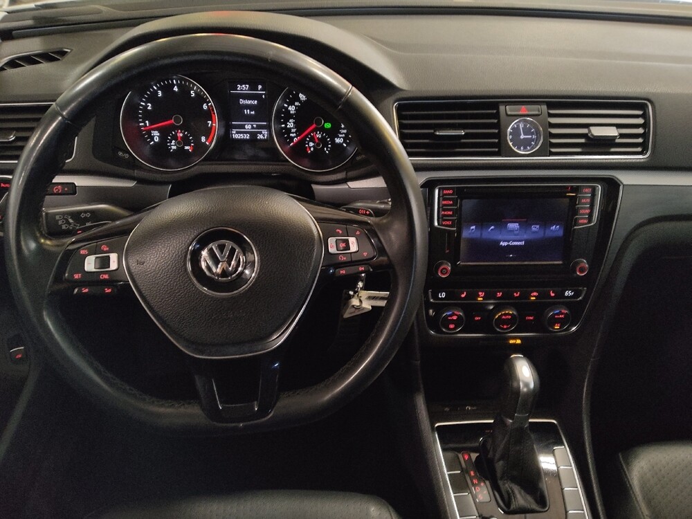 2017 Volkswagen Passat in Pensacola, FL 32505 - 18104539 22