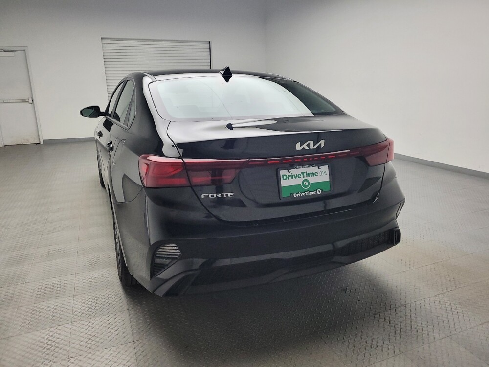 2023 Kia Forte in Grand Rapids, MI 49508 - 18104542 6