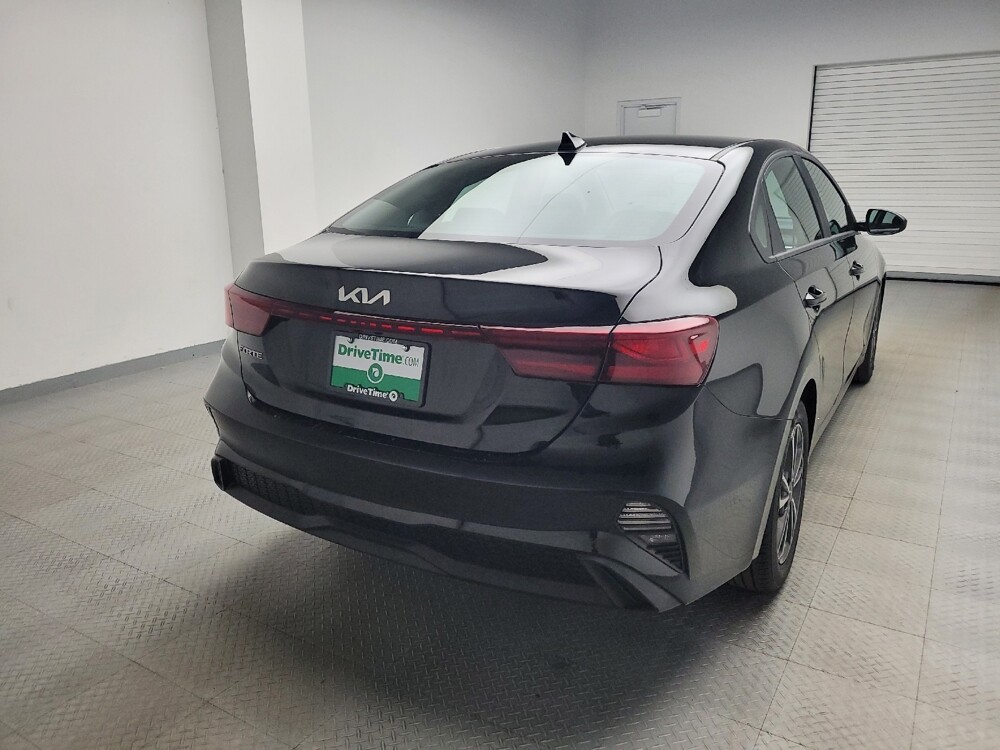 2023 Kia Forte in Grand Rapids, MI 49508 - 18104542 7
