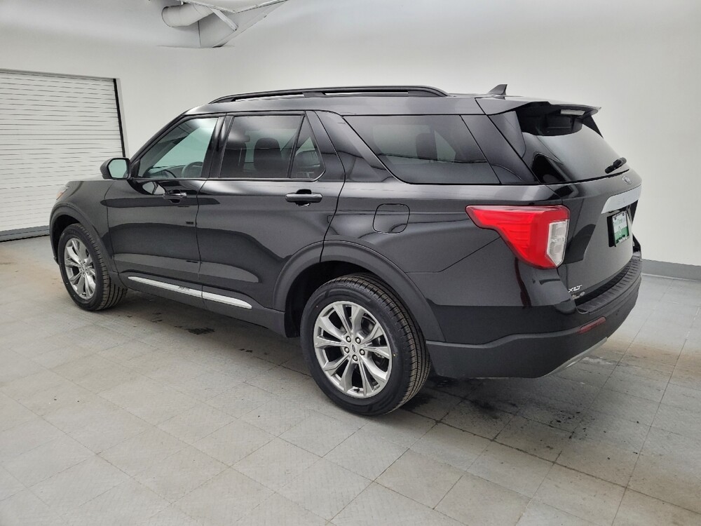 2022 Ford Explorer in Columbus, OH 43228 - 18104543 3