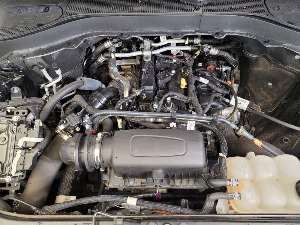 2022 Ford Explorer in Columbus, OH 43228 - 18104543 30