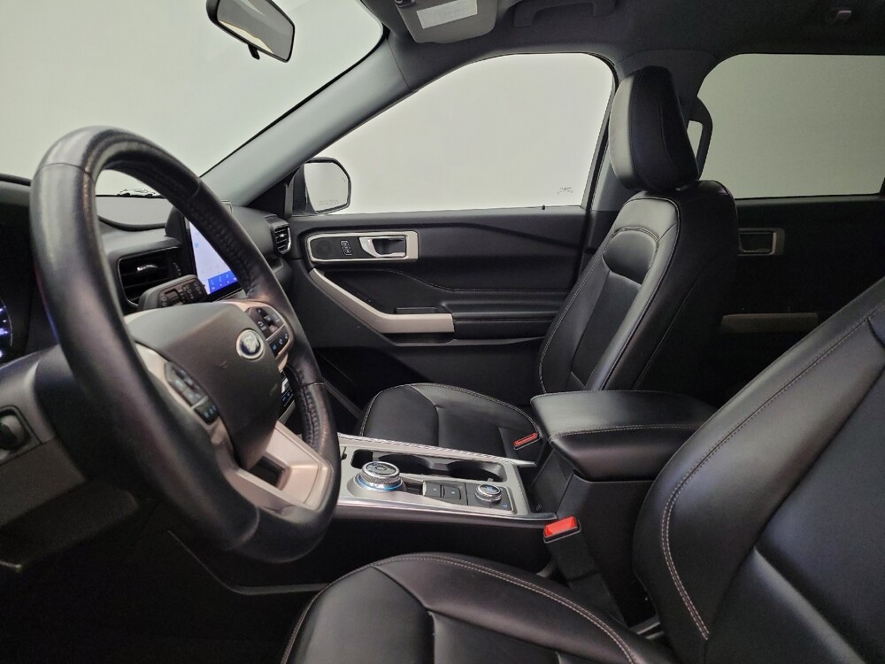 2022 Ford Explorer in Columbus, OH 43228 - 18104543 17