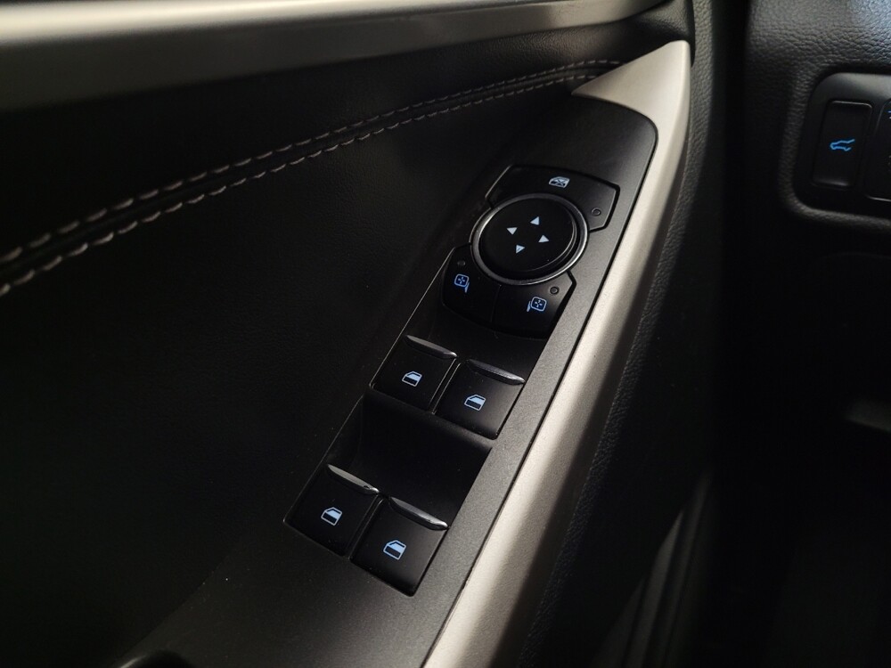 2022 Ford Explorer in Columbus, OH 43228 - 18104543 27