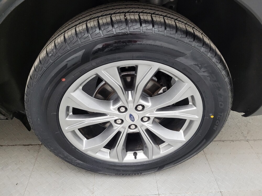 2022 Ford Explorer in Columbus, OH 43228 - 18104543 31