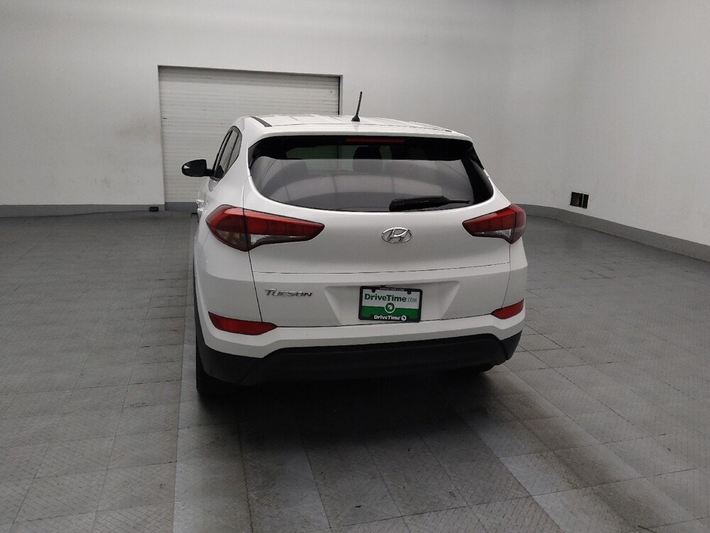 2018 Hyundai Tucson in Marietta, GA 30062 - 18104546 6