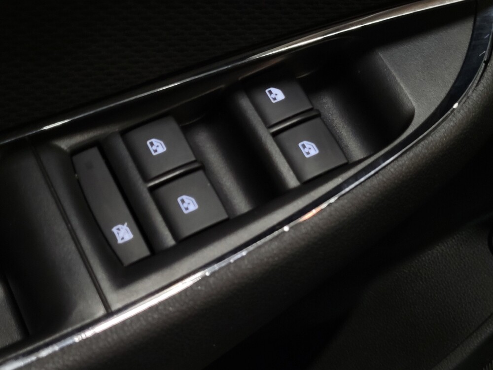 2018 Chevrolet Cruze in New Castle, DE 19720 - 18104547 27