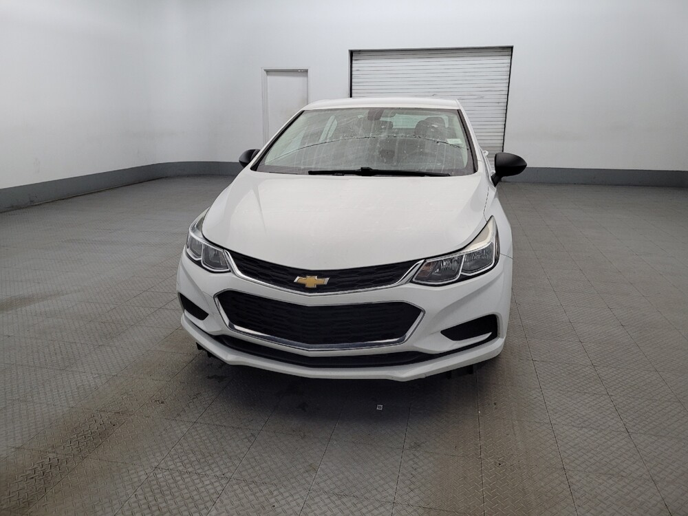 2018 Chevrolet Cruze in New Castle, DE 19720 - 18104547 15