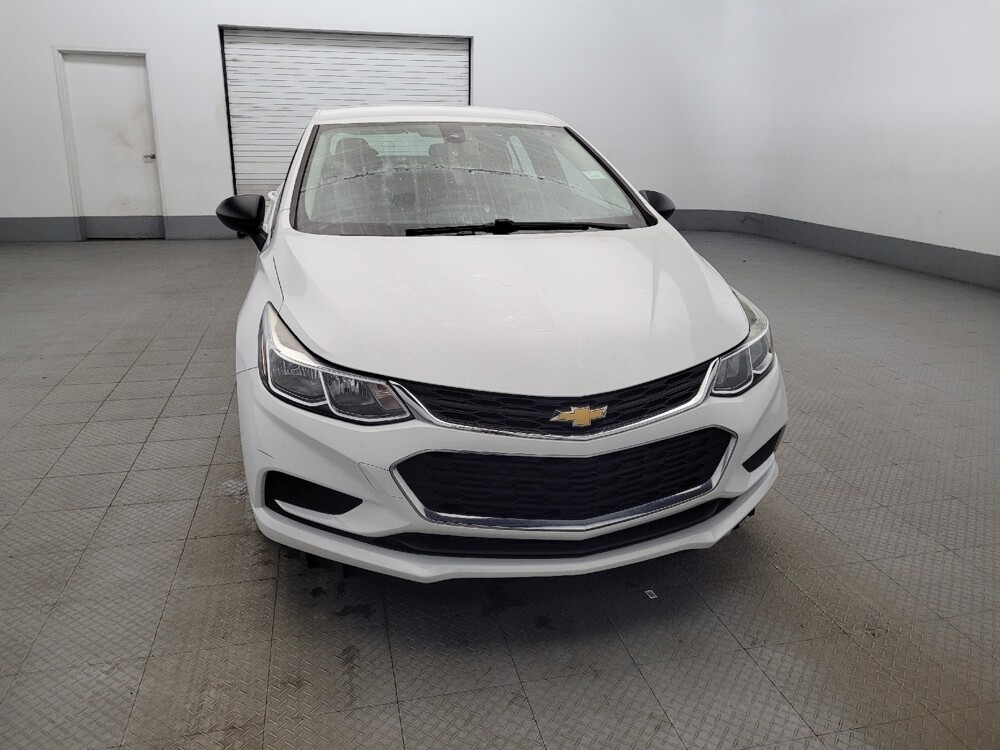 2018 Chevrolet Cruze in New Castle, DE 19720 - 18104547 14