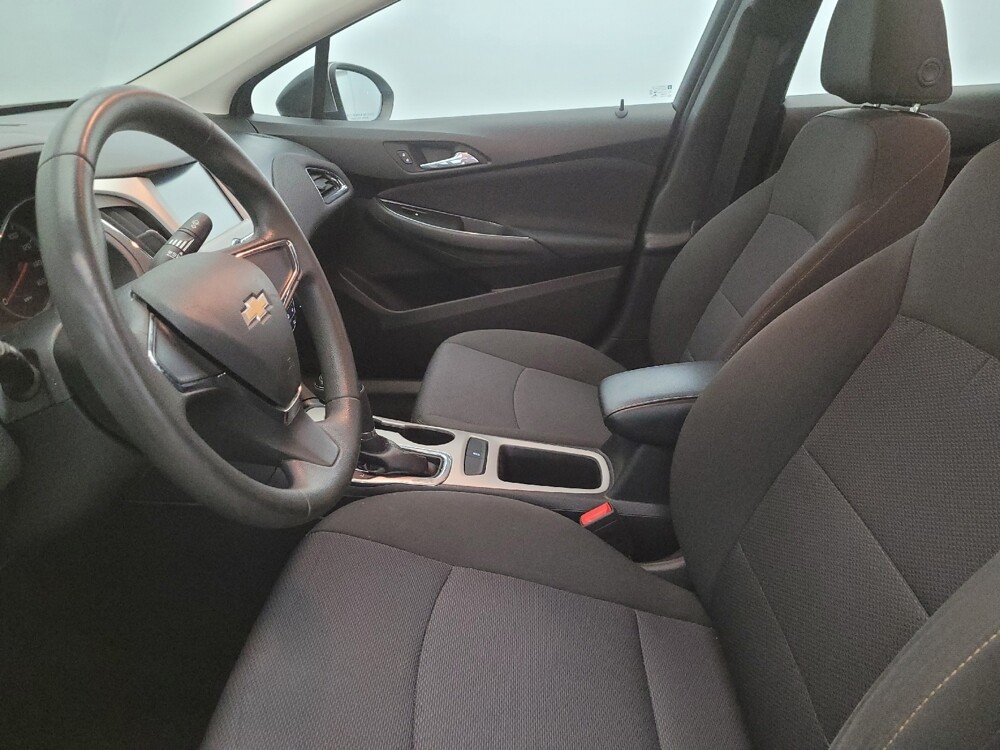 2018 Chevrolet Cruze in New Castle, DE 19720 - 18104547 17