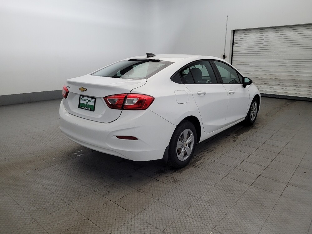 2018 Chevrolet Cruze in New Castle, DE 19720 - 18104547 9