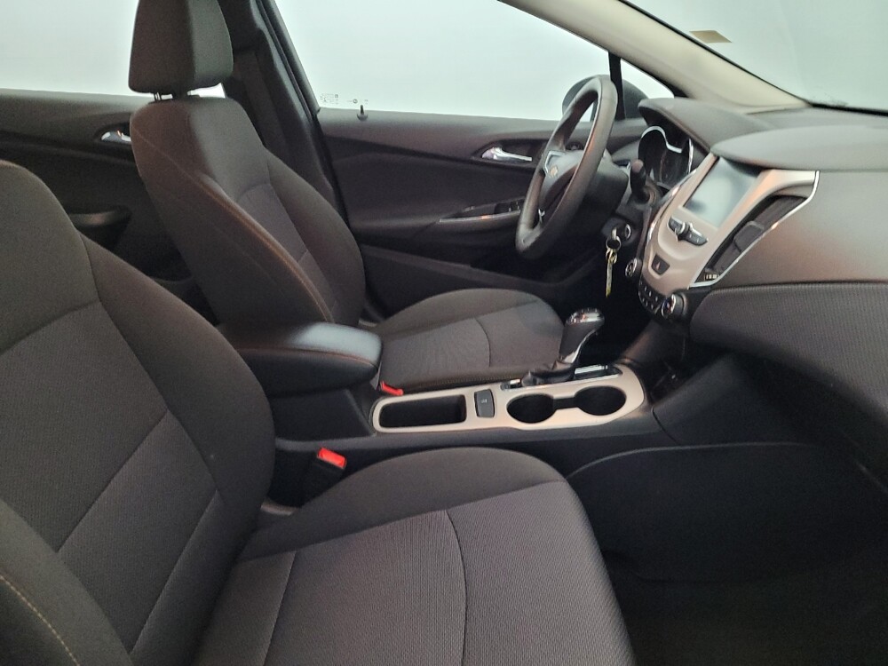 2018 Chevrolet Cruze in New Castle, DE 19720 - 18104547 21