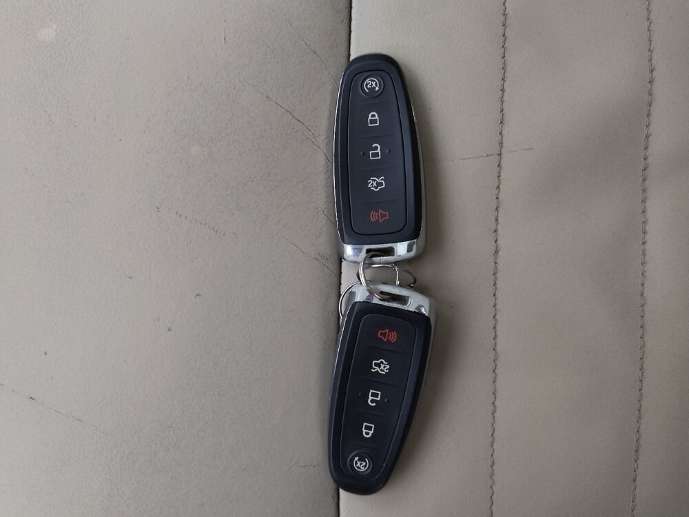 2014 Ford Escape in Independence, MO 64055 - 18104553 32