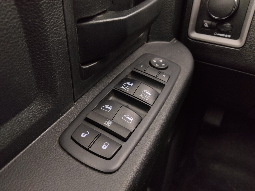 2017 RAM 1500 in Springfield, MO 65807 - 18104554 27