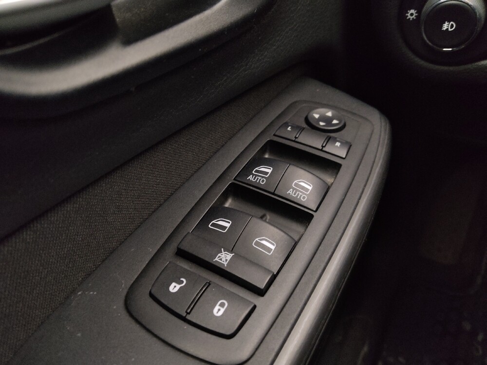 2015 Jeep Cherokee in Springfield, MO 65807 - 18104559 27