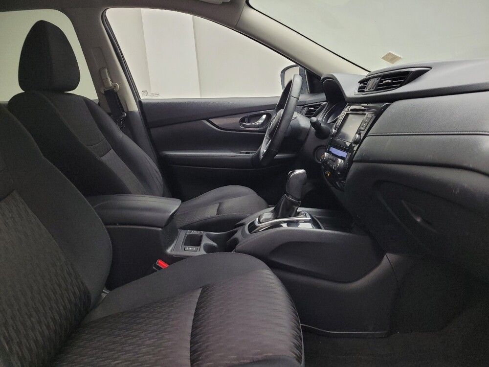 2018 Nissan Rogue in Taylor, MI 48180 - 18104565 21