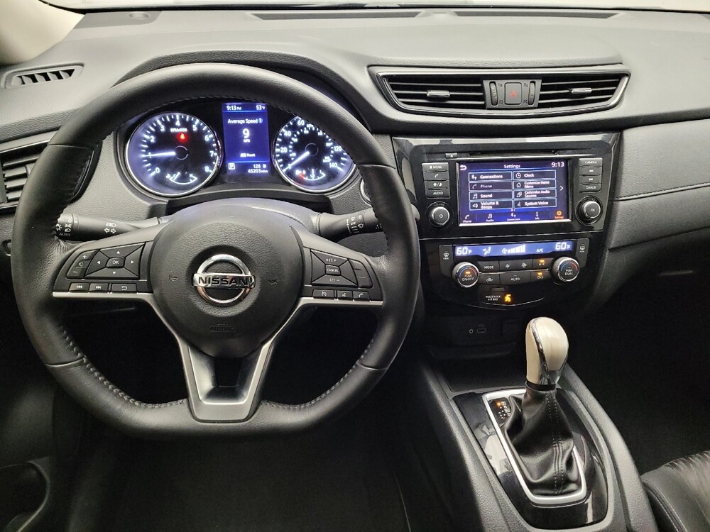 2018 Nissan Rogue in Downey, CA 90241 - 18104567 22