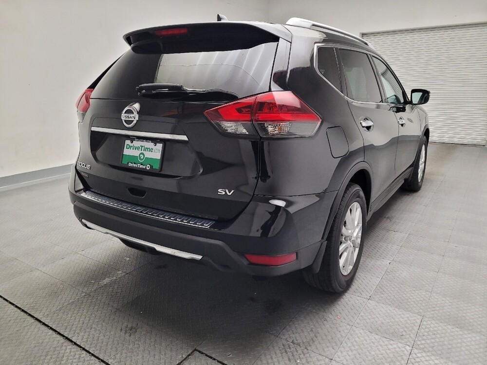 2018 Nissan Rogue in Downey, CA 90241 - 18104567 7