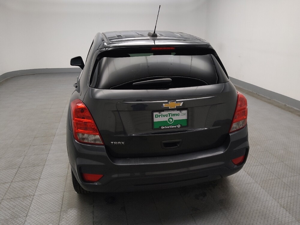 2020 Chevrolet Trax in Des Moines, IA 50310 - 18104577 6