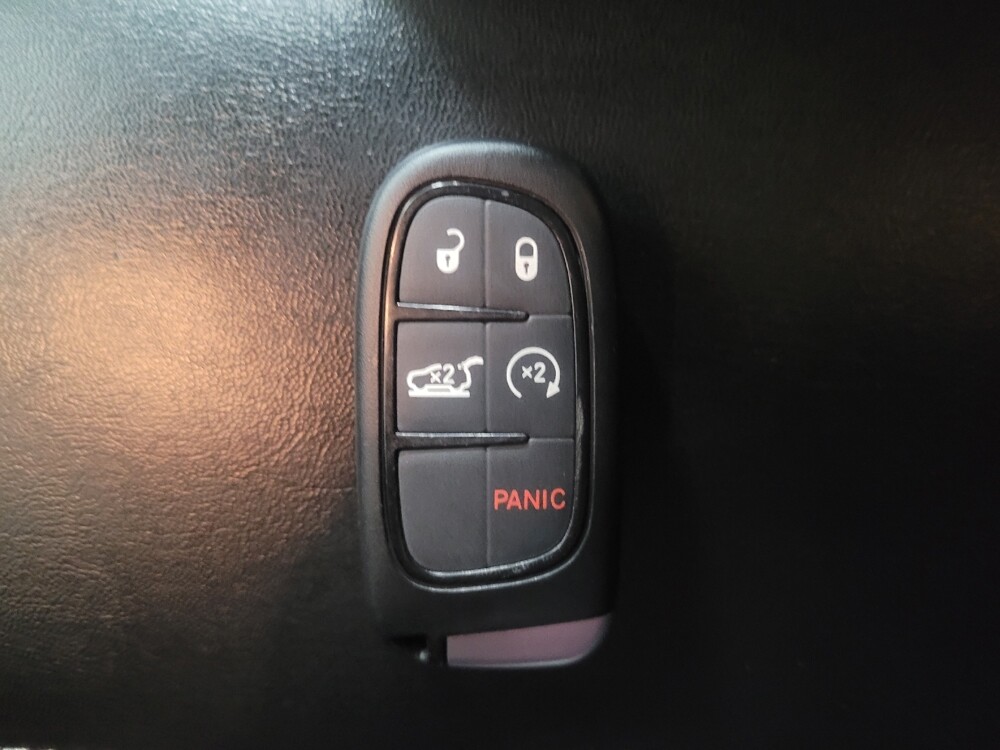 2019 Jeep Cherokee in Marietta, GA 30062 - 18104585 32