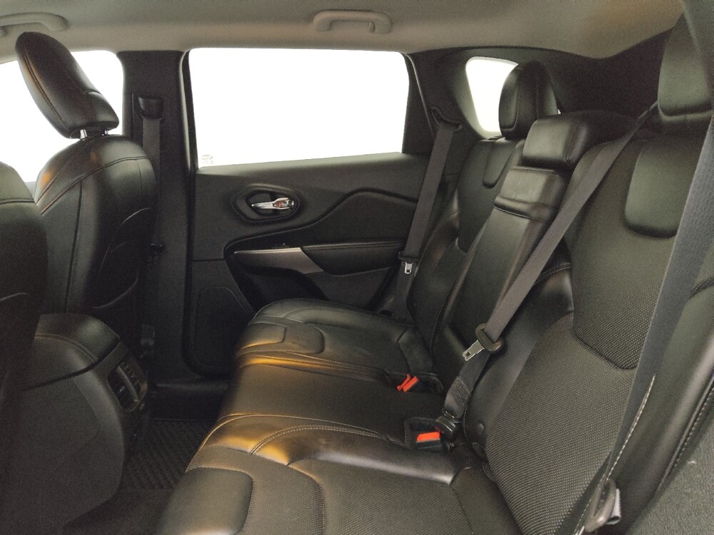 2019 Jeep Cherokee in Marietta, GA 30062 - 18104585 18