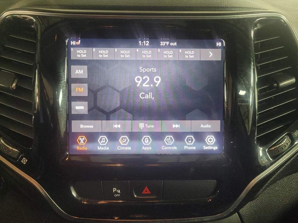 2019 Jeep Cherokee in Marietta, GA 30062 - 18104585 25