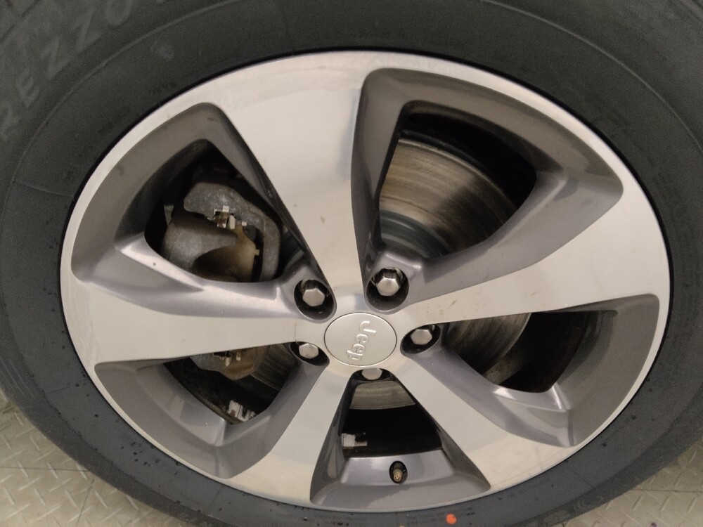 2019 Jeep Cherokee in Marietta, GA 30062 - 18104585 31