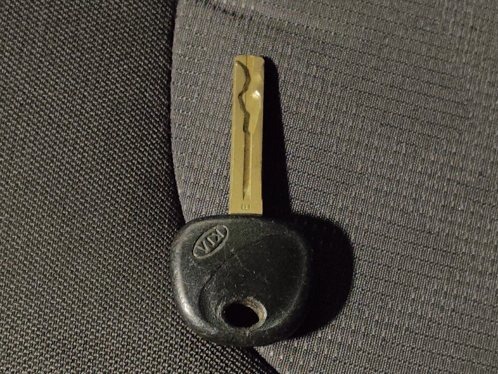 2016 Kia Rio in Marietta, GA 30062 - 18104593 32