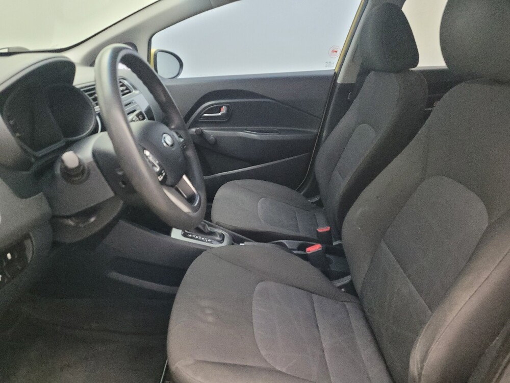 2016 Kia Rio in Marietta, GA 30062 - 18104593 17