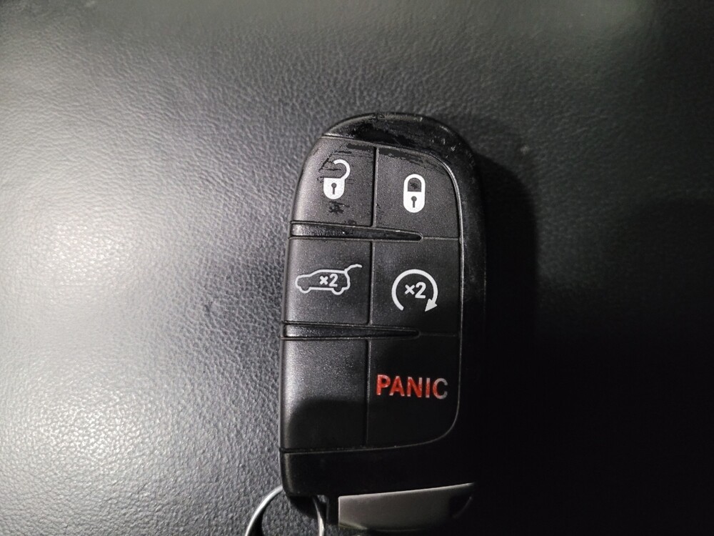 2020 Jeep Grand Cherokee in Woodbridge, VA 22191 - 18104594 32