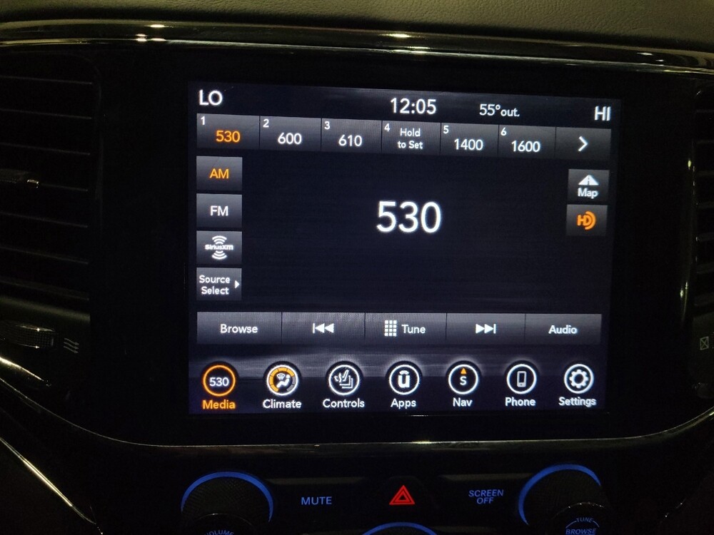 2020 Jeep Grand Cherokee in Woodbridge, VA 22191 - 18104594 25