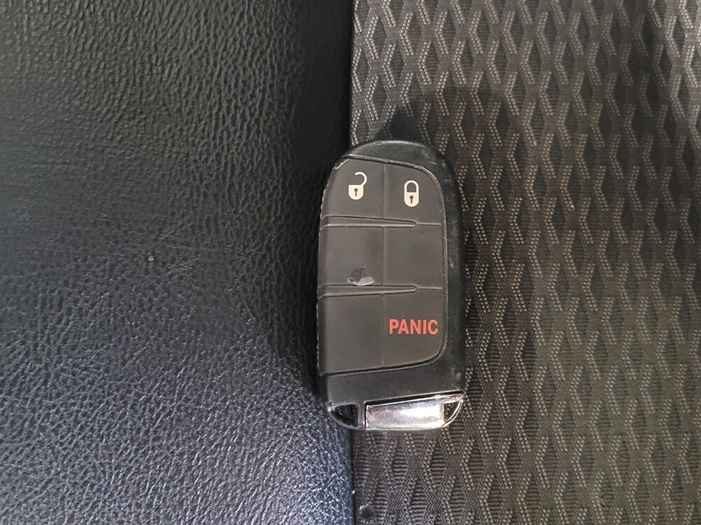 2024 Jeep Compass in Hialeah, FL 33014 - 18104598 32