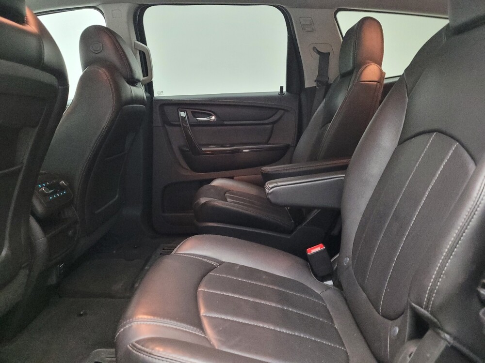 2016 Chevrolet Traverse in Grand Rapids, MI 49508 - 18104599 18