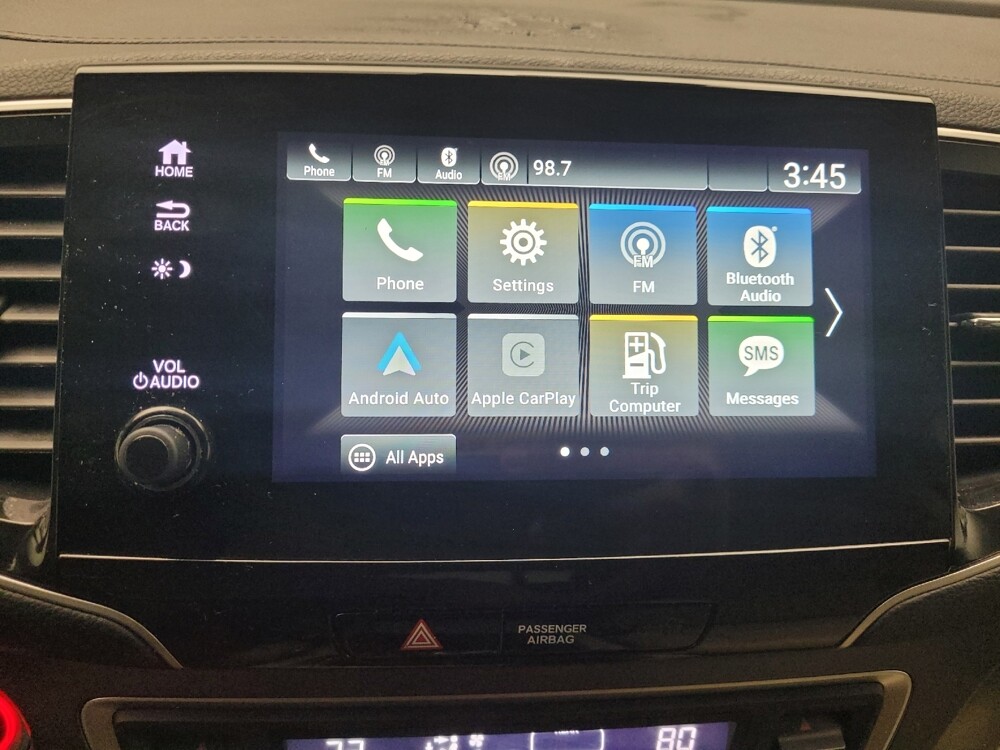 2020 Honda Pilot in Grand Rapids, MI 49508 - 18104600 25