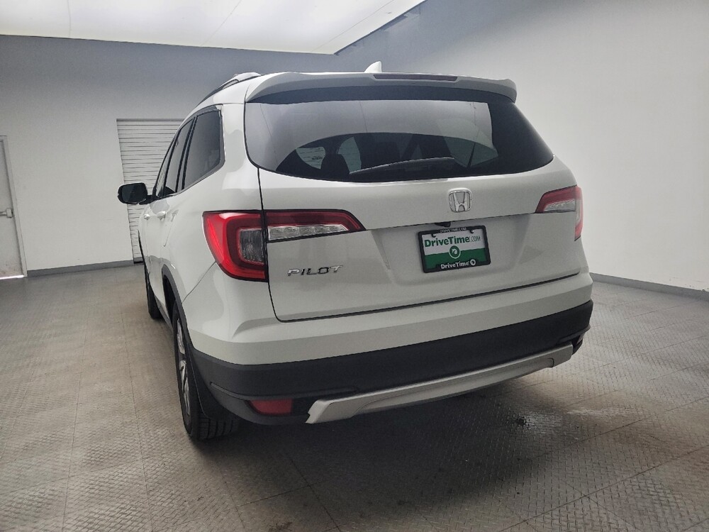 2020 Honda Pilot in Grand Rapids, MI 49508 - 18104600 6