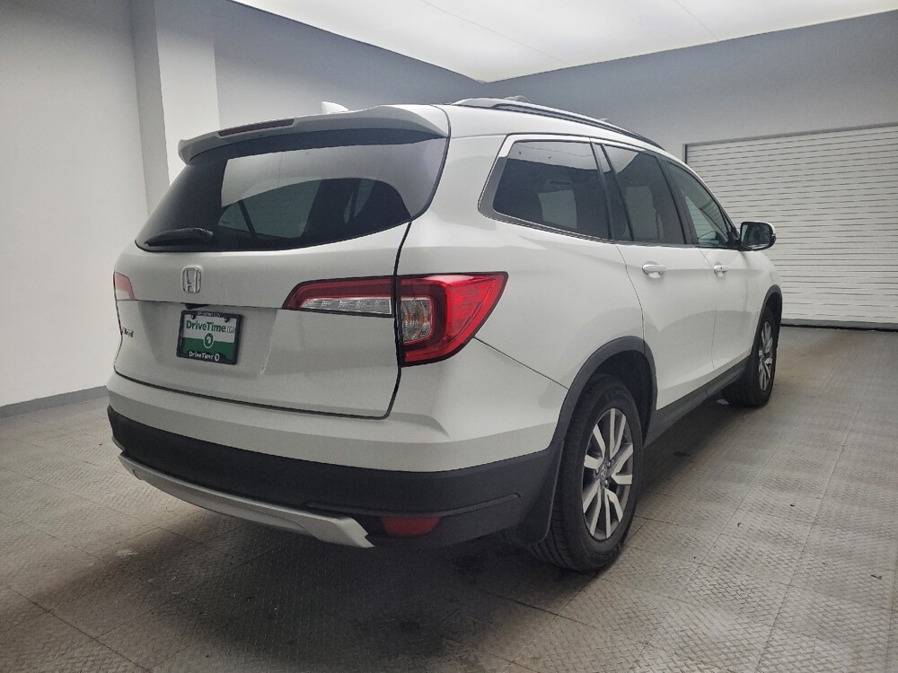 2020 Honda Pilot in Grand Rapids, MI 49508 - 18104600 9