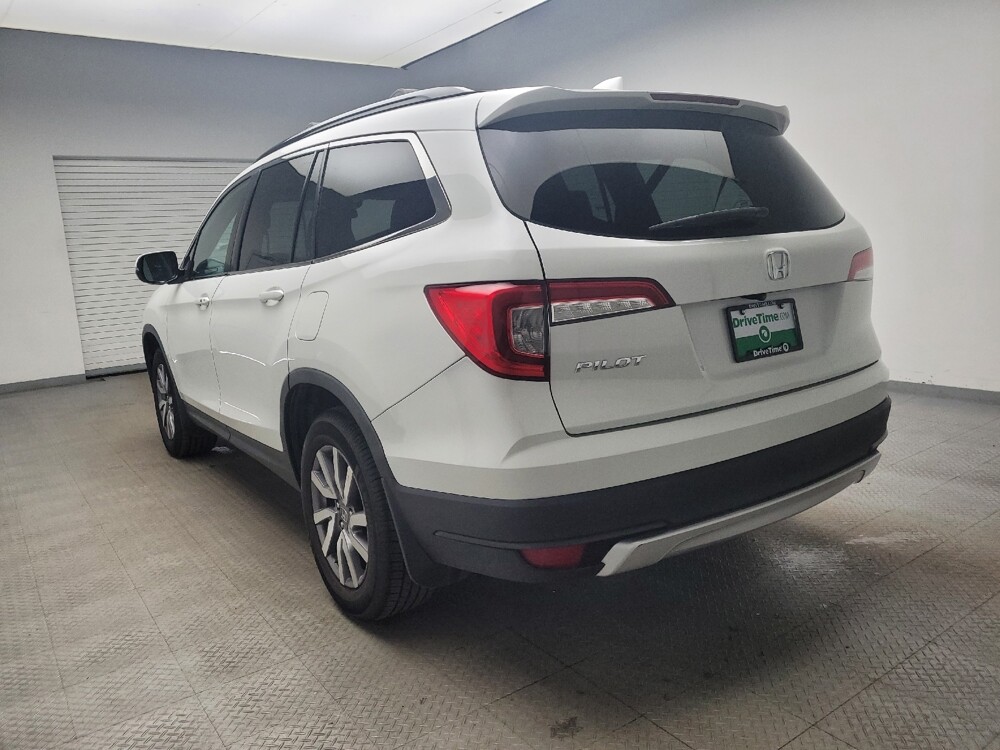 2020 Honda Pilot in Grand Rapids, MI 49508 - 18104600 5