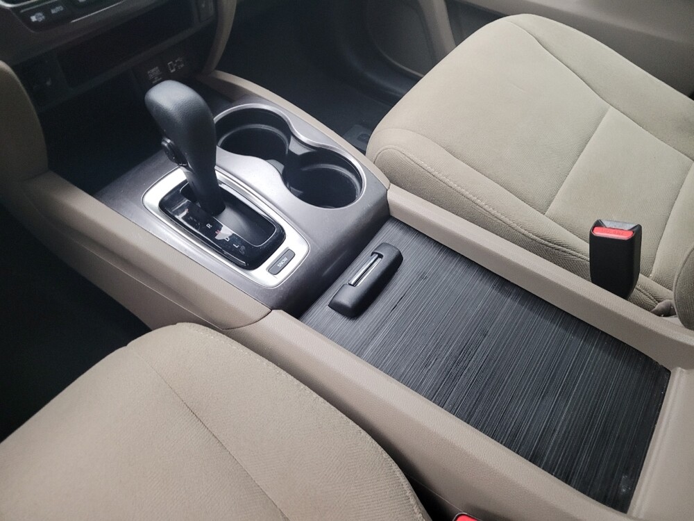 2020 Honda Pilot in Grand Rapids, MI 49508 - 18104600 26