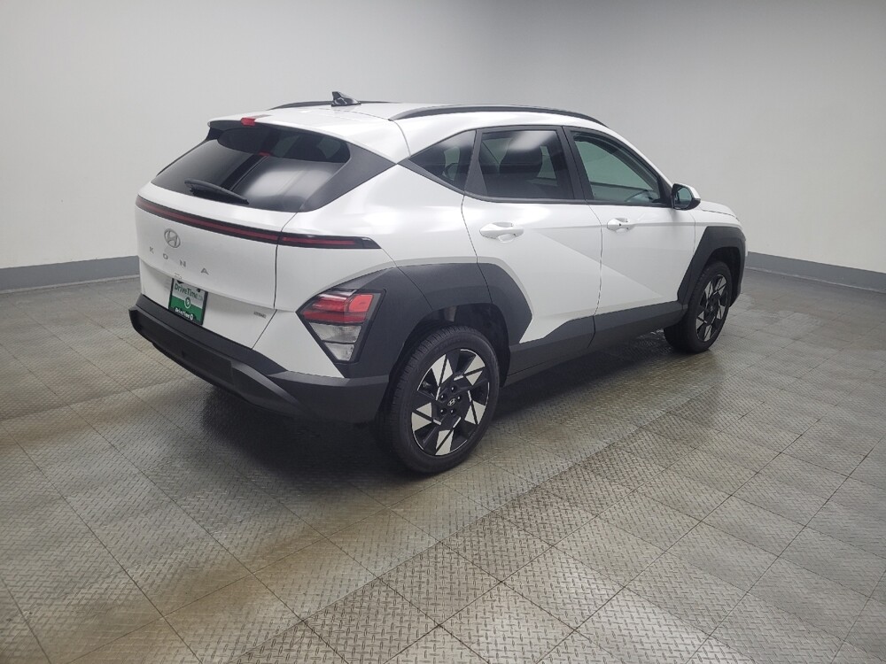 2024 Hyundai Kona in Indianapolis, IN 46222 - 18104611 10