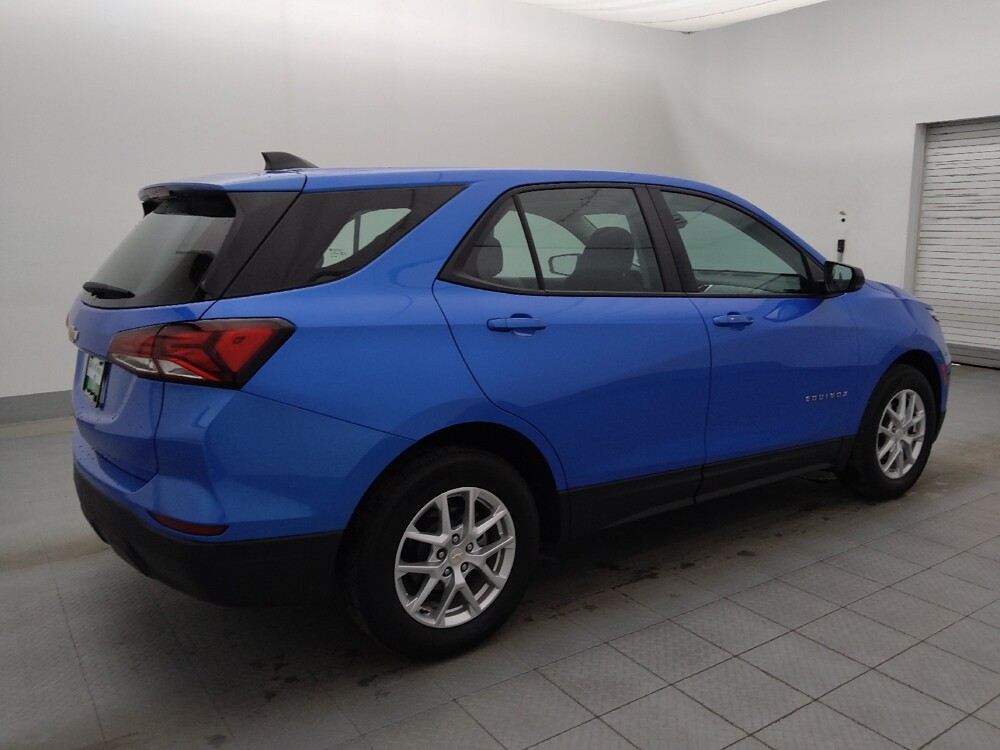 2024 Chevrolet Equinox in Knoxville, TN 37923 - 18104615 10