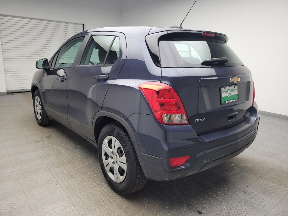 2019 Chevrolet Trax in Taylor, MI 48180 - 18104623 5