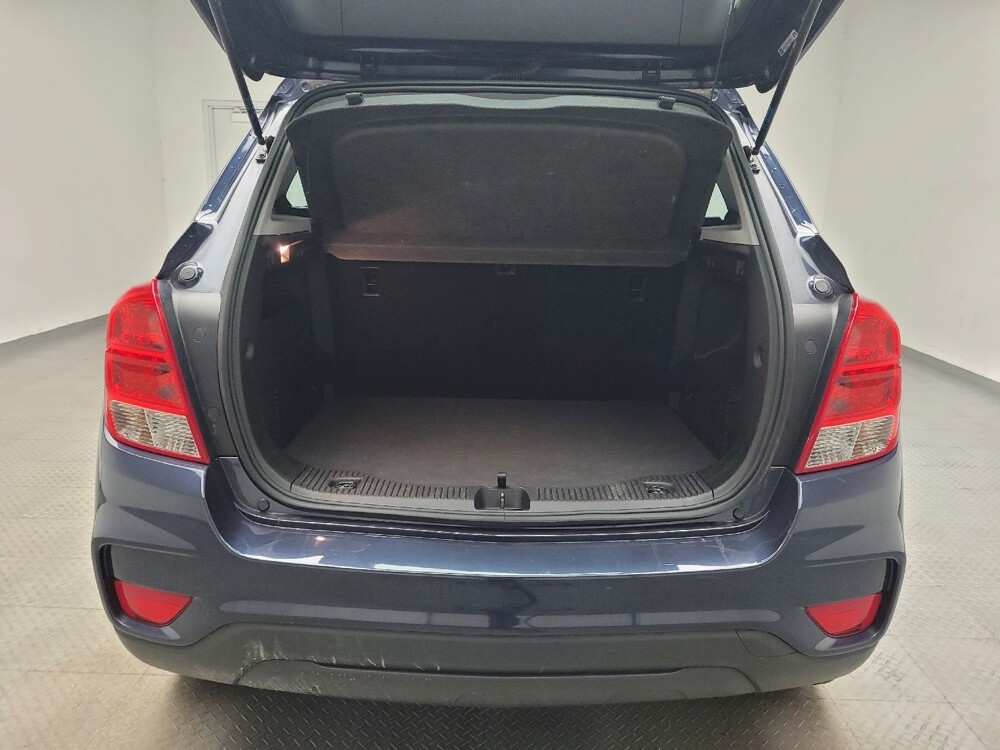 2019 Chevrolet Trax in Taylor, MI 48180 - 18104623 29