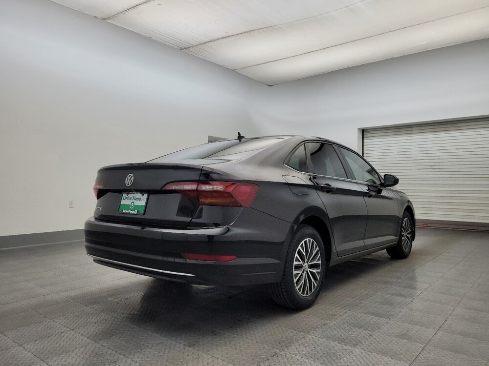 2019 Volkswagen Jetta in Glendale, AZ 85301 - 18104624 9
