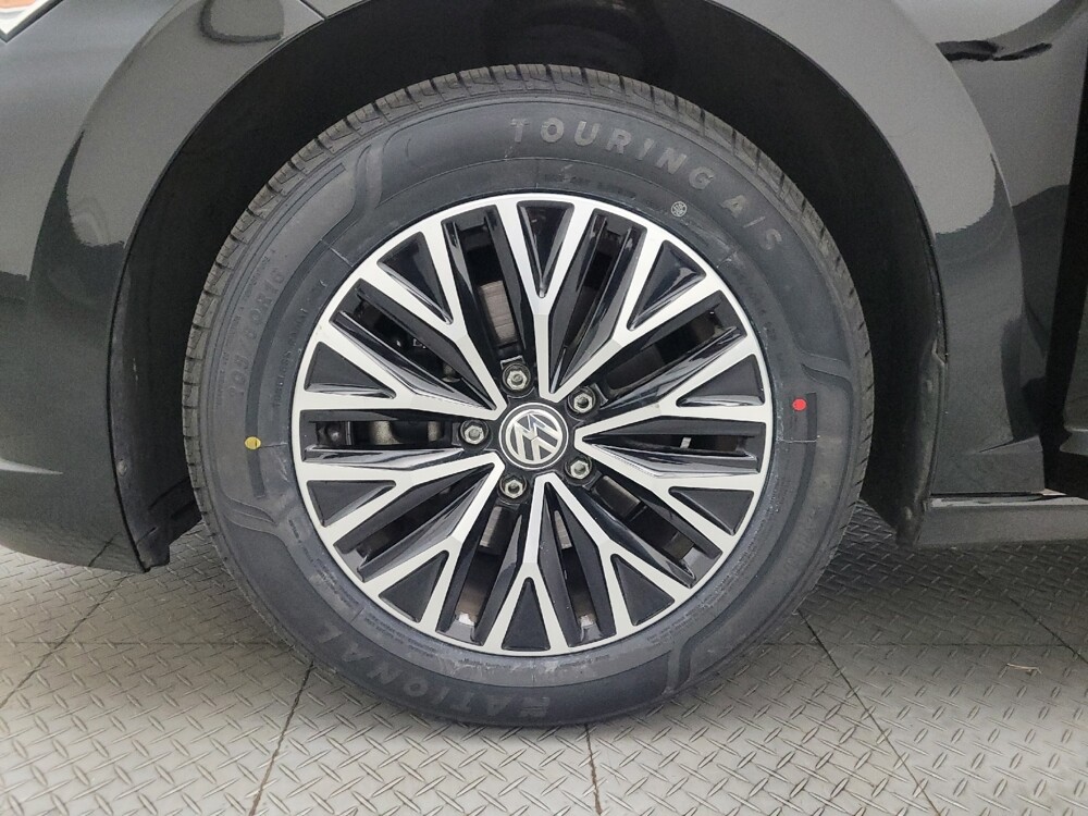2019 Volkswagen Jetta in Glendale, AZ 85301 - 18104624 31
