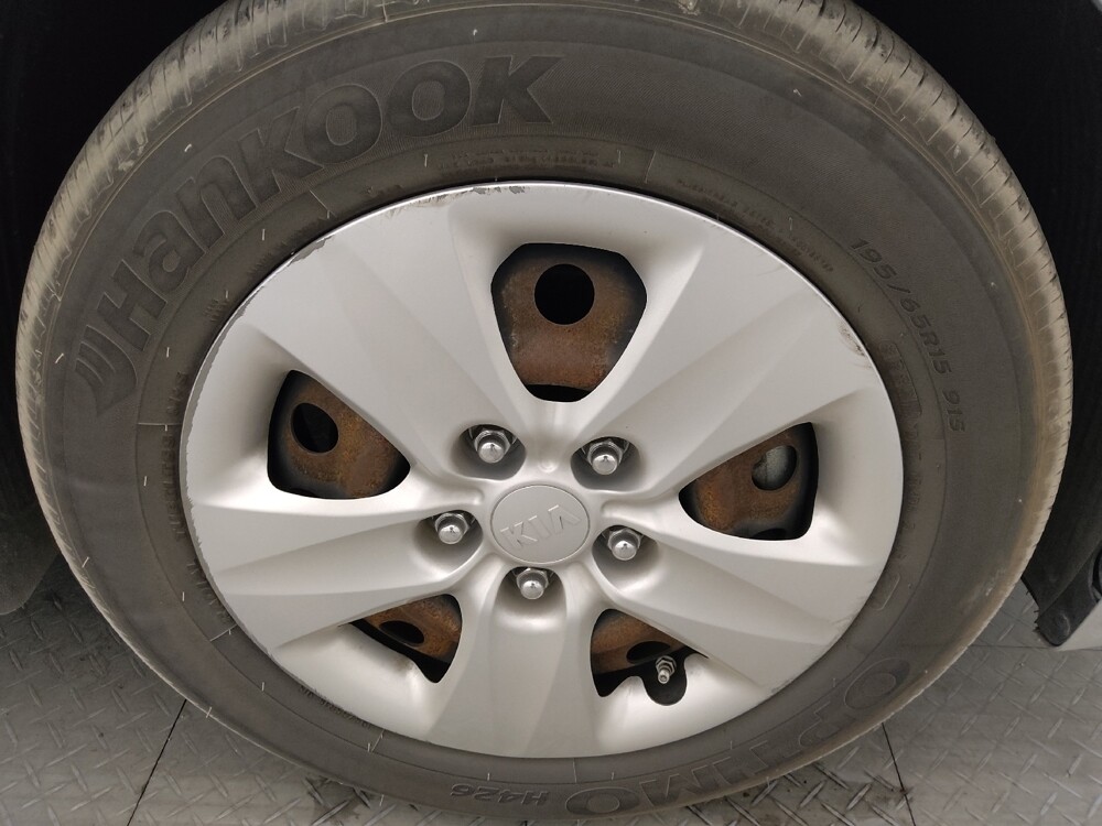 2018 Kia Forte in Athens, GA 30606 - 18104636 31