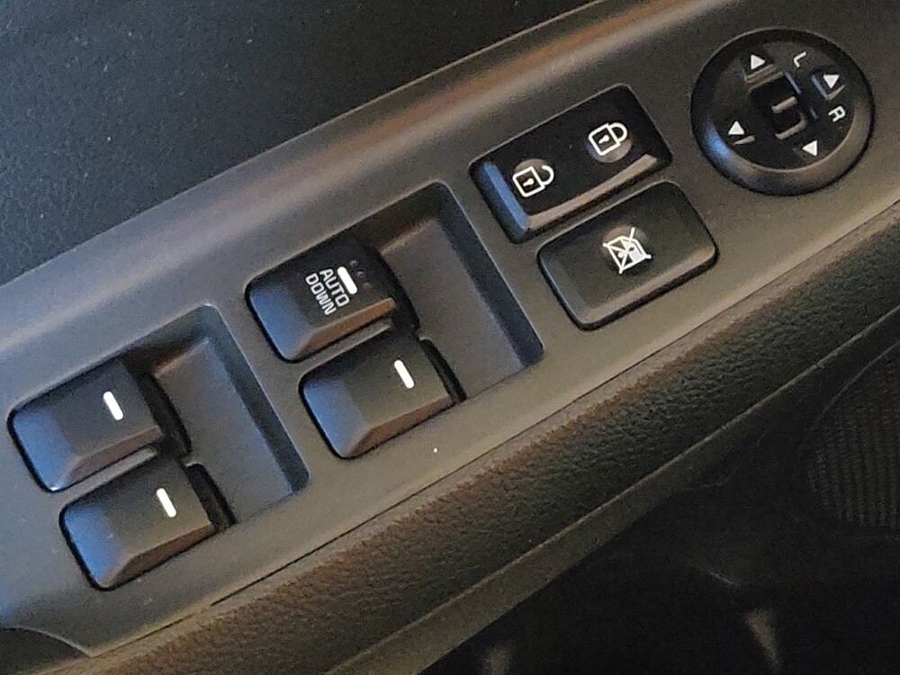 2018 Kia Forte in Athens, GA 30606 - 18104636 27