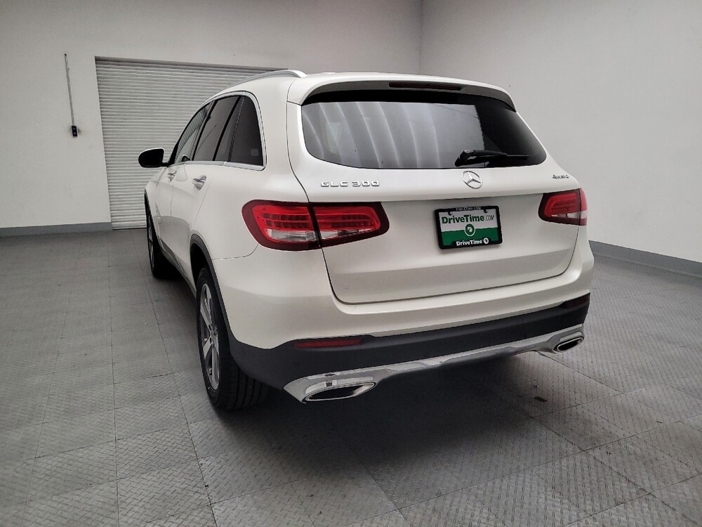 2018 Mercedes-Benz GLC 300 in Sacramento, CA 95821 - 18104643 6