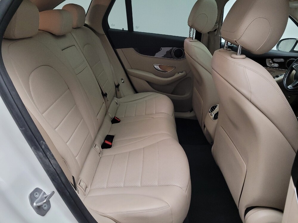 2018 Mercedes-Benz GLC 300 in Sacramento, CA 95821 - 18104643 19