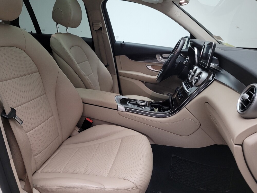 2018 Mercedes-Benz GLC 300 in Sacramento, CA 95821 - 18104643 21